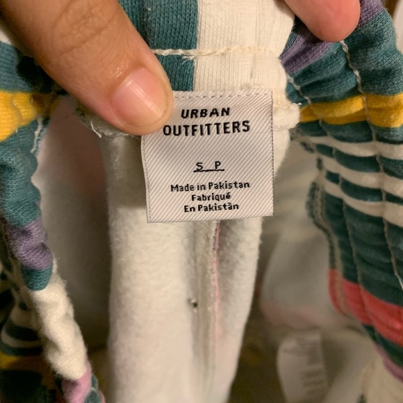 Urban outfitters lounge sweat shorts - Picture 5 of 5